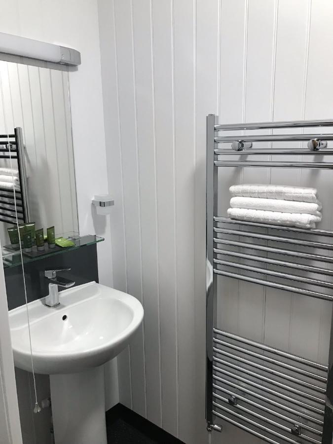 Bugle Hotel Titchfield Екстер'єр фото