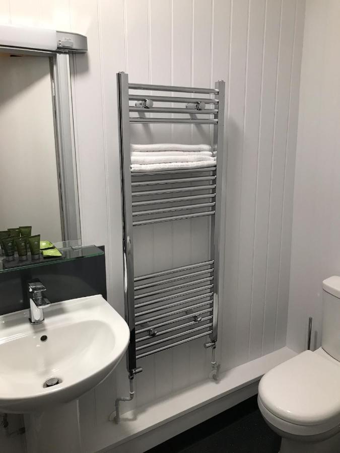 Bugle Hotel Titchfield Екстер'єр фото