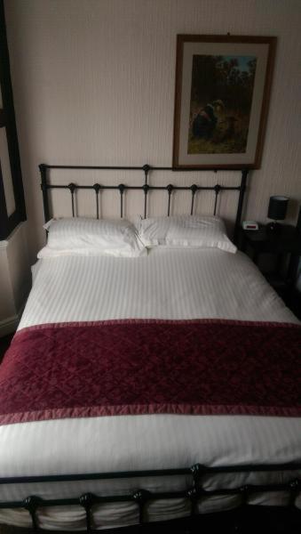 Bugle Hotel Titchfield Номер фото
